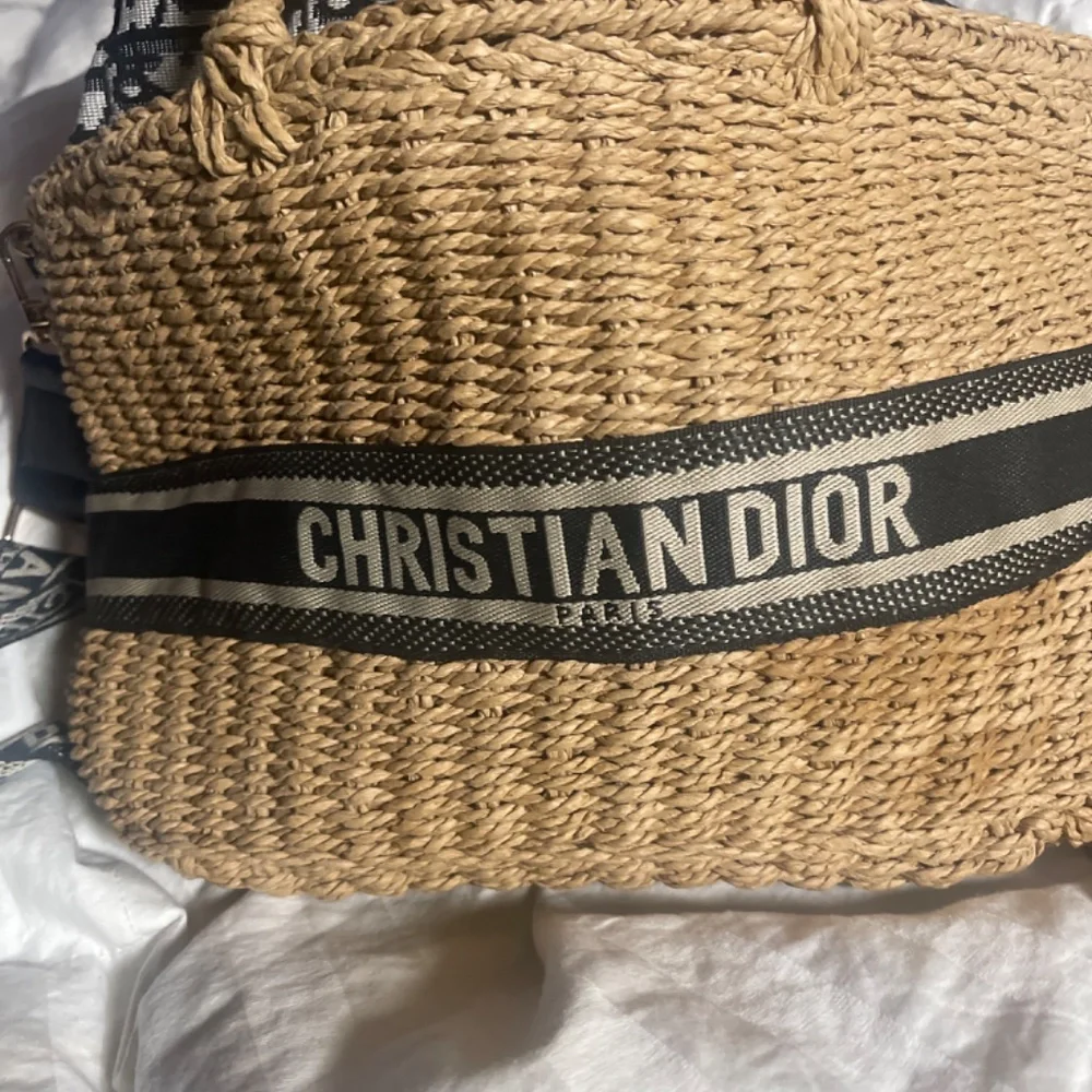 dior wicker bag - Picture 2 of 3